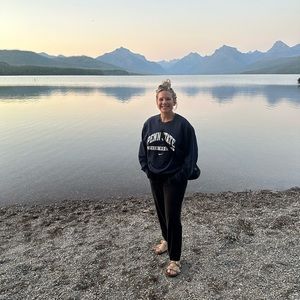 Meet your Posher, Beth